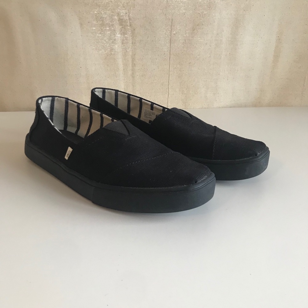 TOMS MENS VENICE CLASSICS HERITAGE CANVAS SLIP-ONs